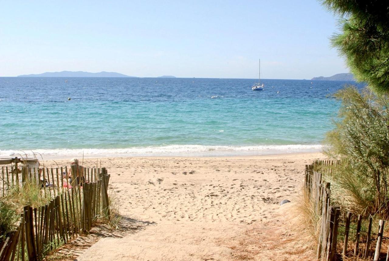 Appartement Les Pieds Dans L'Eau A Cavaliere Le Lavandou Bagian luar foto